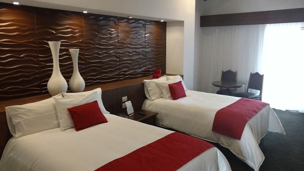 Radisson Hotel Tapatio Guadalajara Aeropuerto Tlaquepaque Ngoại thất bức ảnh